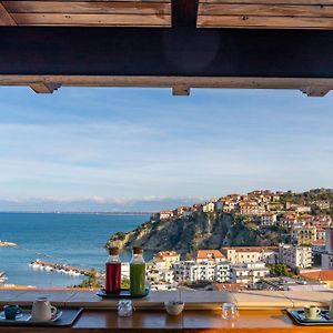Mythos Bed And Breakfast